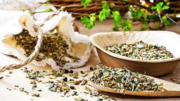 Bài thuốc hỗ trợ điều trị bệnh suy giáp từ dân gian