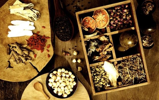 Bài thuốc đông nam y điều trị bệnh viêm buồng trứng