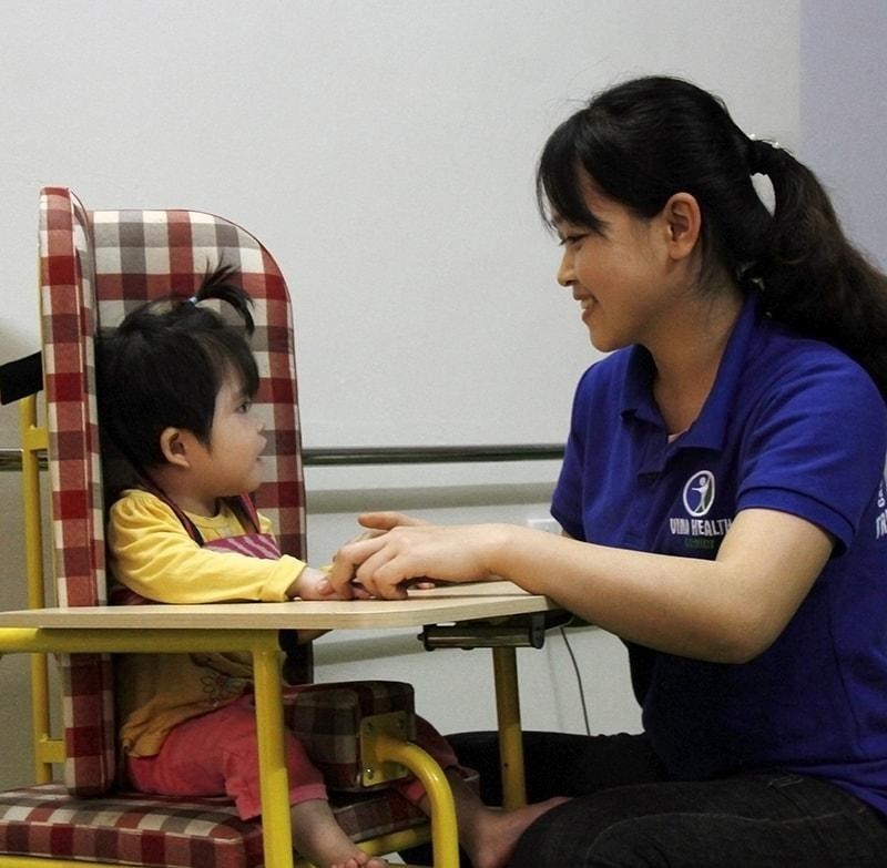 Bệnh bại não ở trẻ và cách điều trị