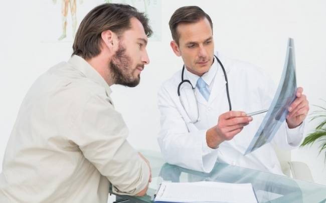 Cần đến thăm khác bác sĩ ngay lập tức khi cơ thể có dấu hiệu của bệnh Huntington