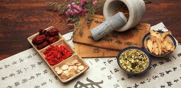Điều trị bệnh chàm bằng phương pháp Đông y