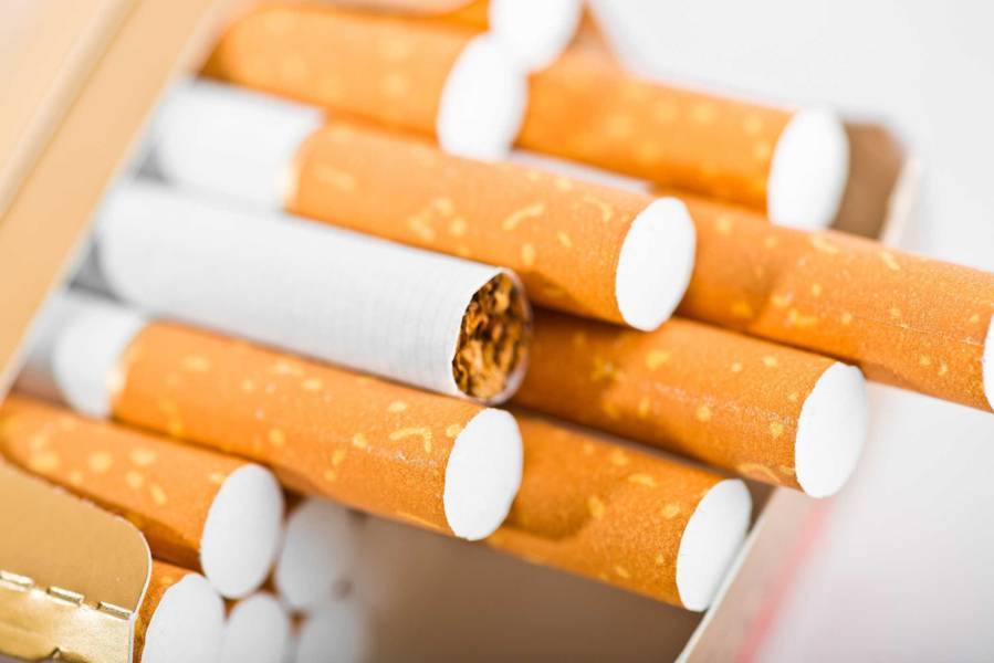 Hút thuốc và uống nhiều rượu bia cũng có nguy cơ mắc bệnh cúm cao