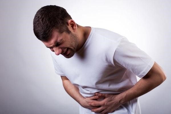 Người bị bệnh viêm thận thường xuyên cảm giác đau bụng dưới