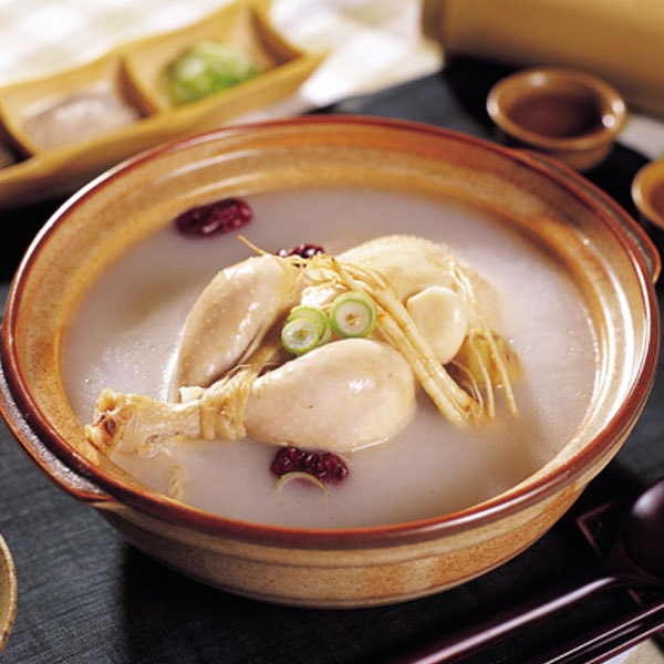 Nhân sâm hấp trứng
