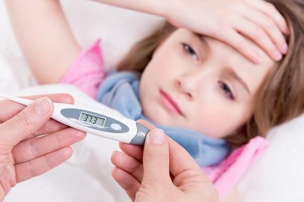Trẻ em và người lớn tuổi là đối tượng dễ mắc bệnh cúm